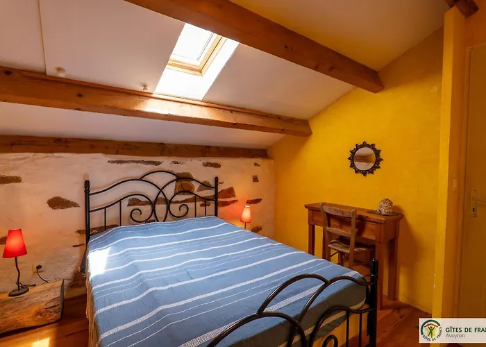 Le De Izaire بيت للعطل *