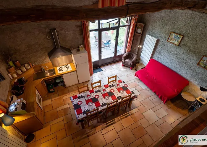 Le De Izaire بيت للعطل *