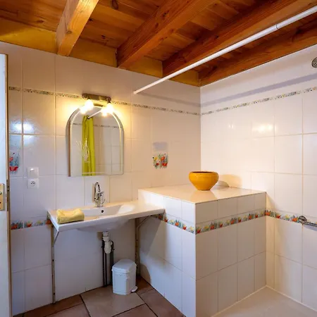 Nyaraló Le De Saint Izaire