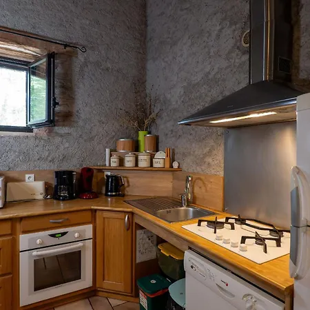 Nyaraló Le De Saint Izaire Broquiès