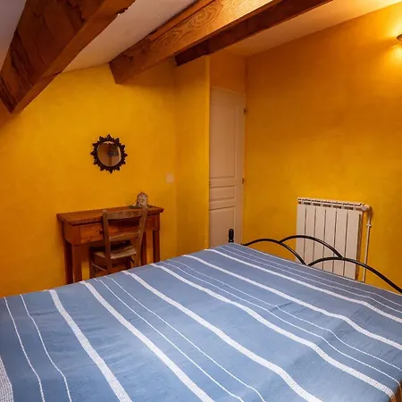 Holiday home Le De Izaire *